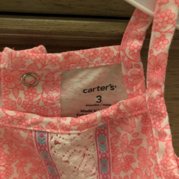 Baby girl Carter’s Flutter Tee & Palm-Leaf Shortalls Set & pink and white Romper - Picture 9 of 9